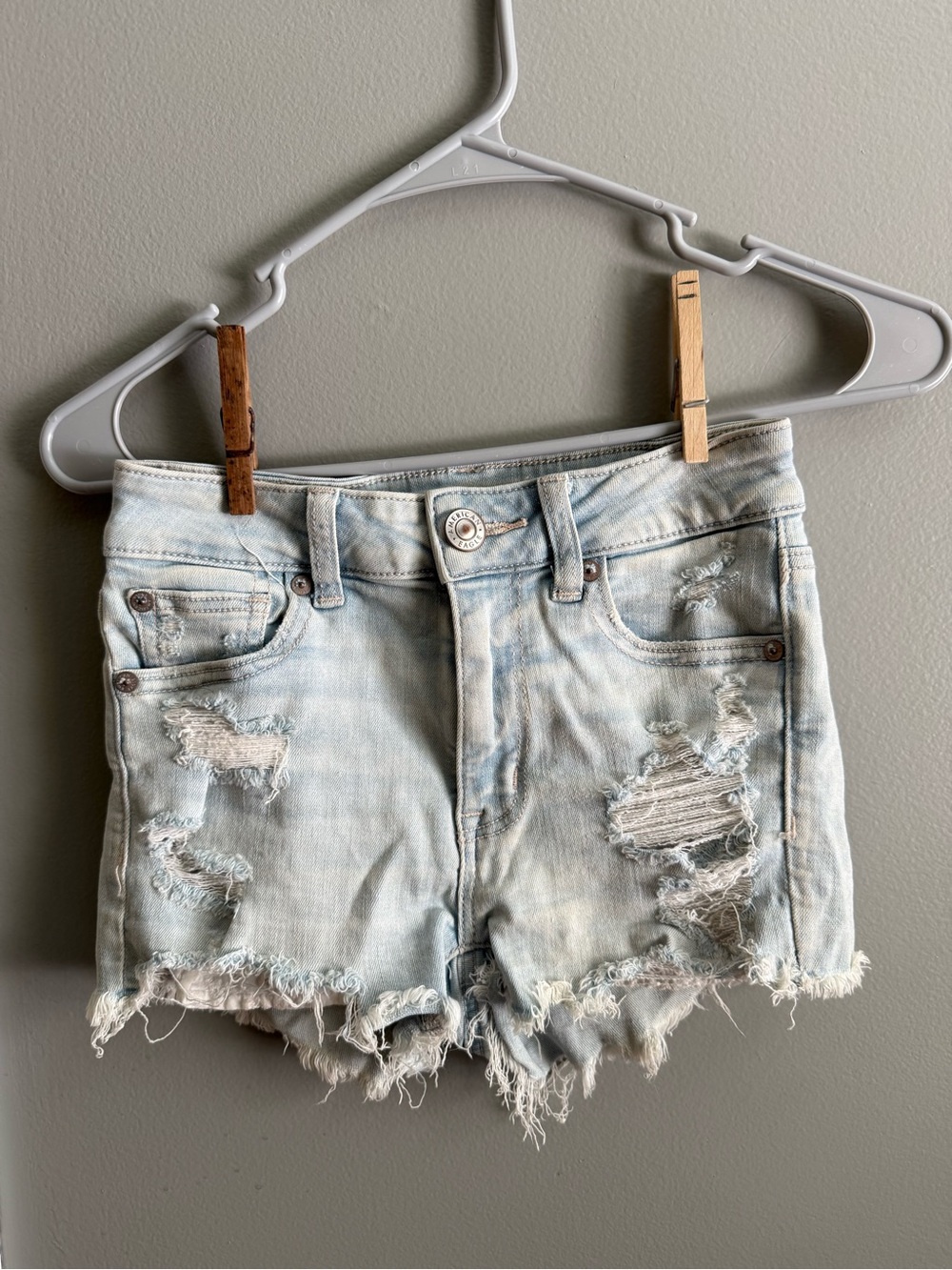 American Eagle Outfitters Light Blue Distressed Denim Cutoff Shorts